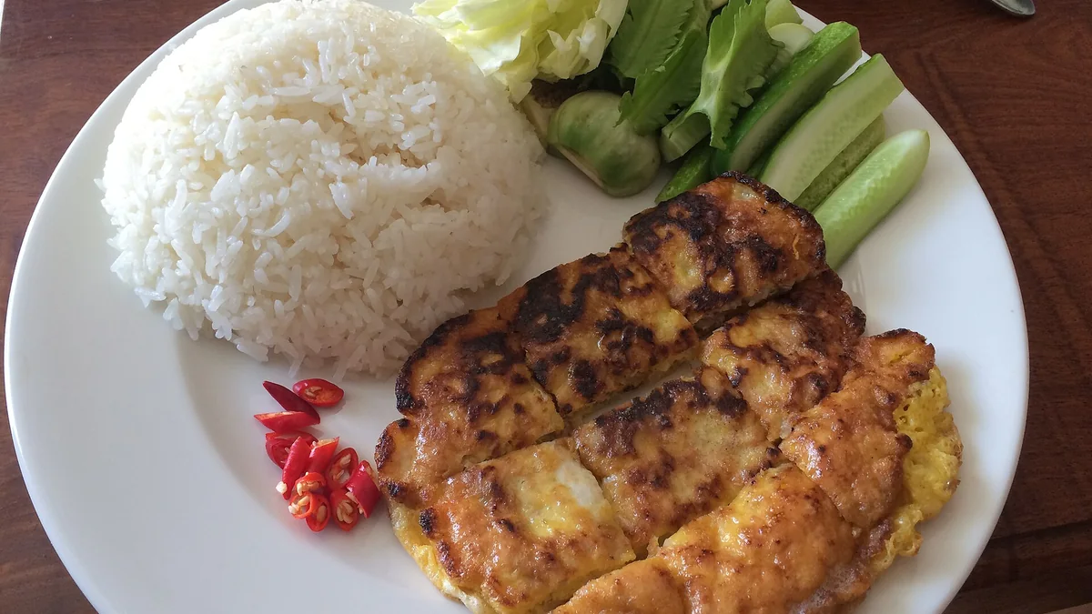Traditional Cambodian food in Phnom Penh