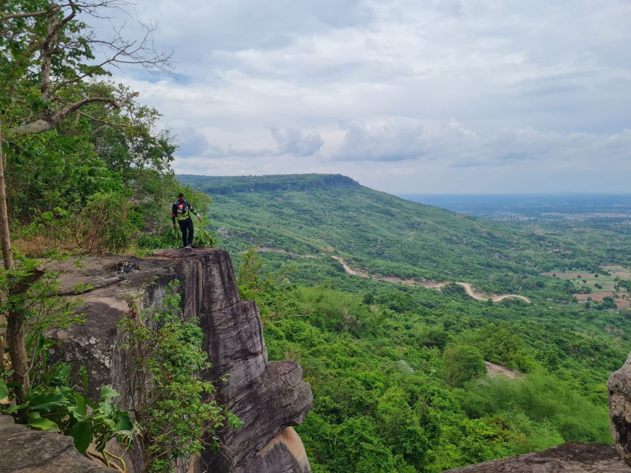 ឧទ្យានជាតិភ្នំគូលែន photo